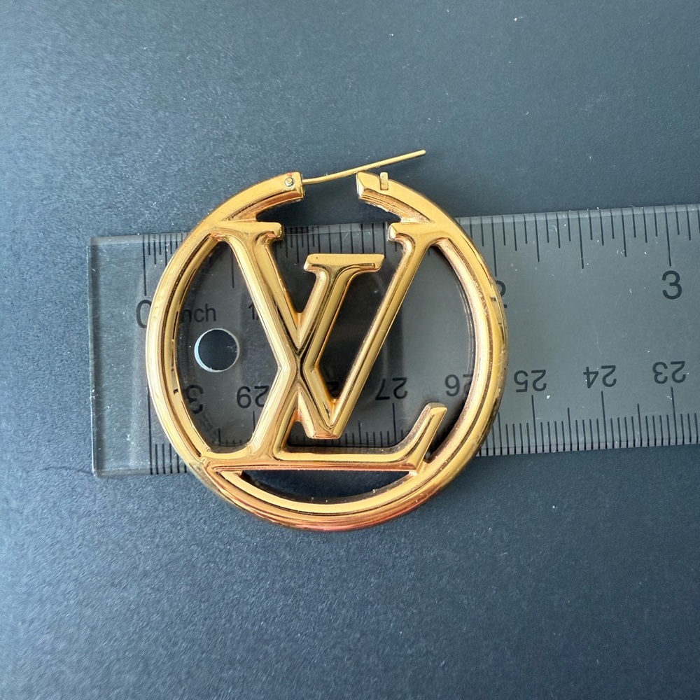 Authentic Louis Vuitton 2” Gold Earrings - Picture 4 of 11
